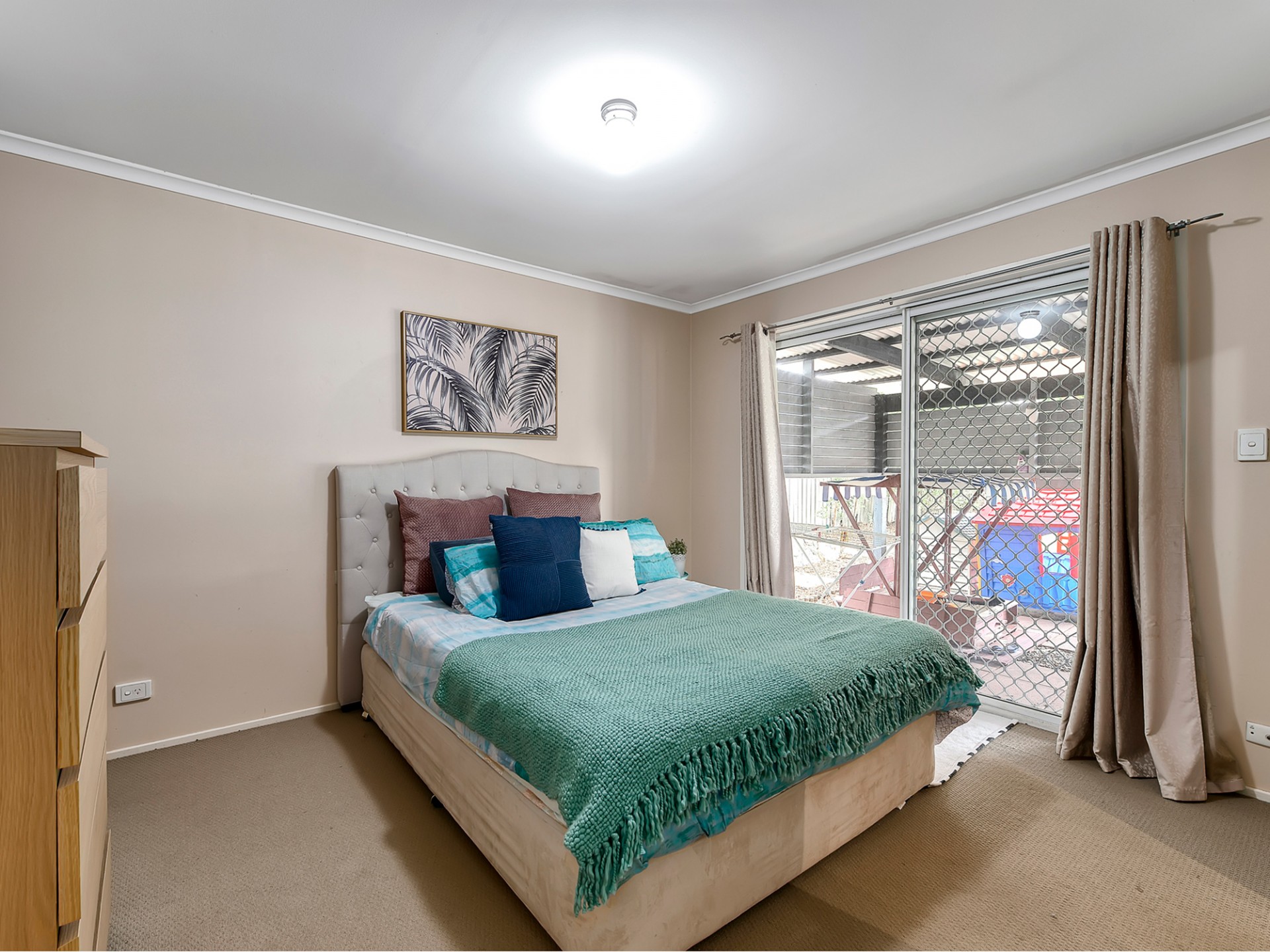 Open for inspection in Marsden