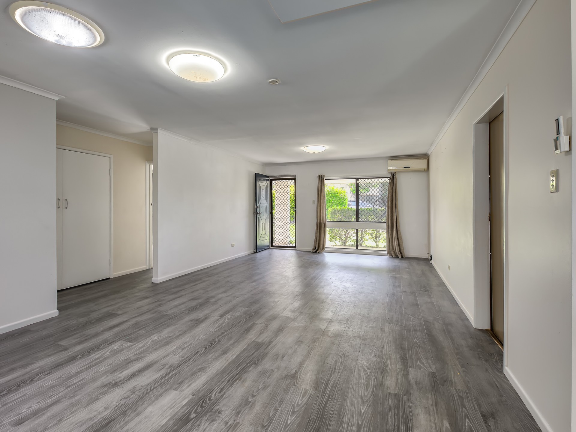 Jamboree Heights real estate For Rent