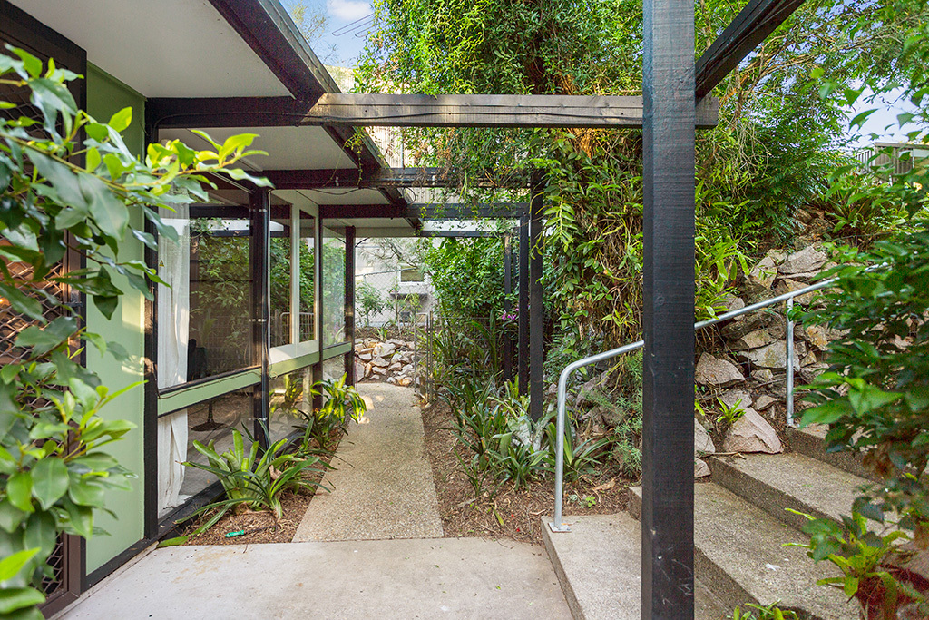 Real Estate in Graceville