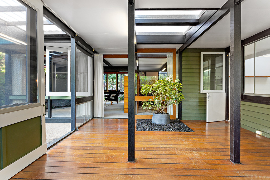 Real Estate in Graceville