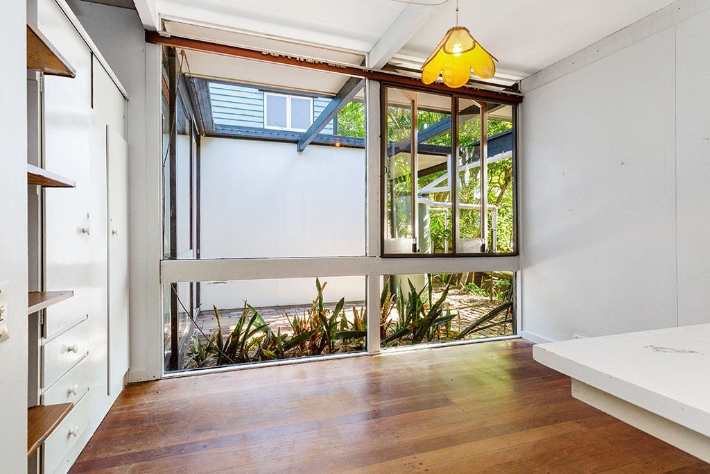 Real Estate in Graceville