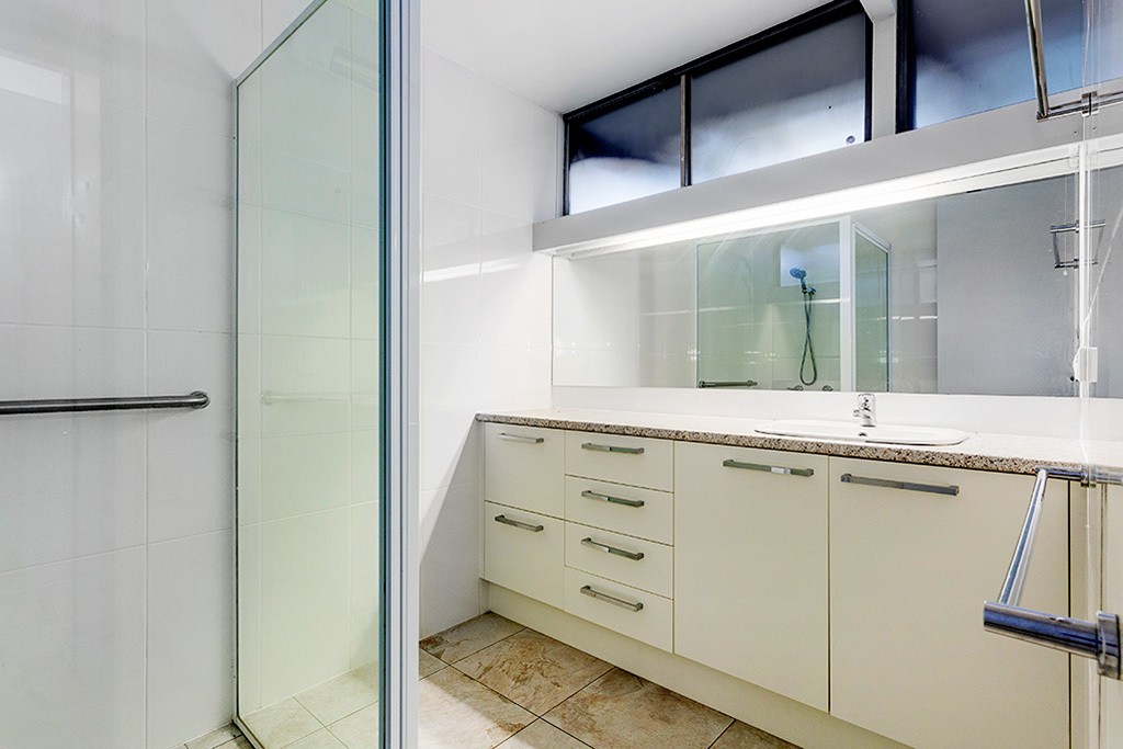 Real Estate in Graceville