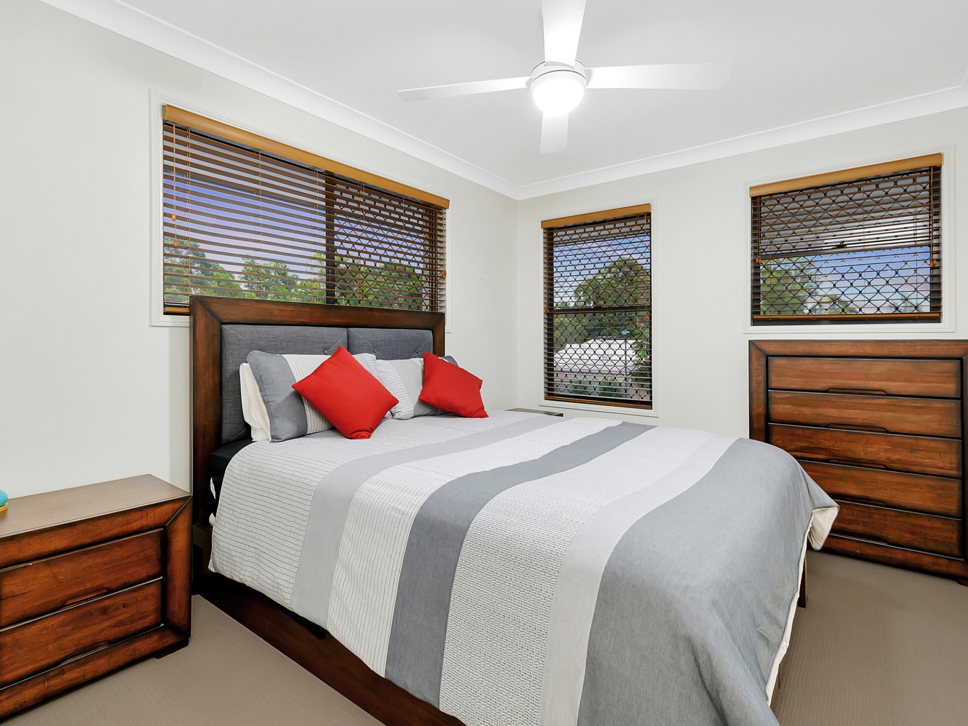 Real Estate in Parkinson