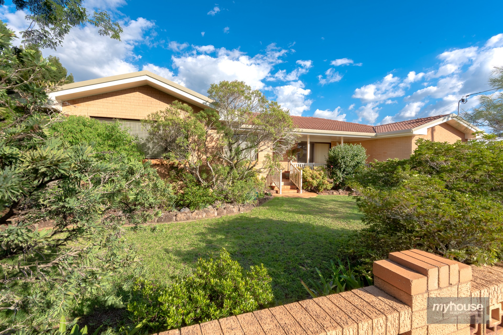 24 Gloucester Crescent, Darling Heights > myhouse realty Toowoomba