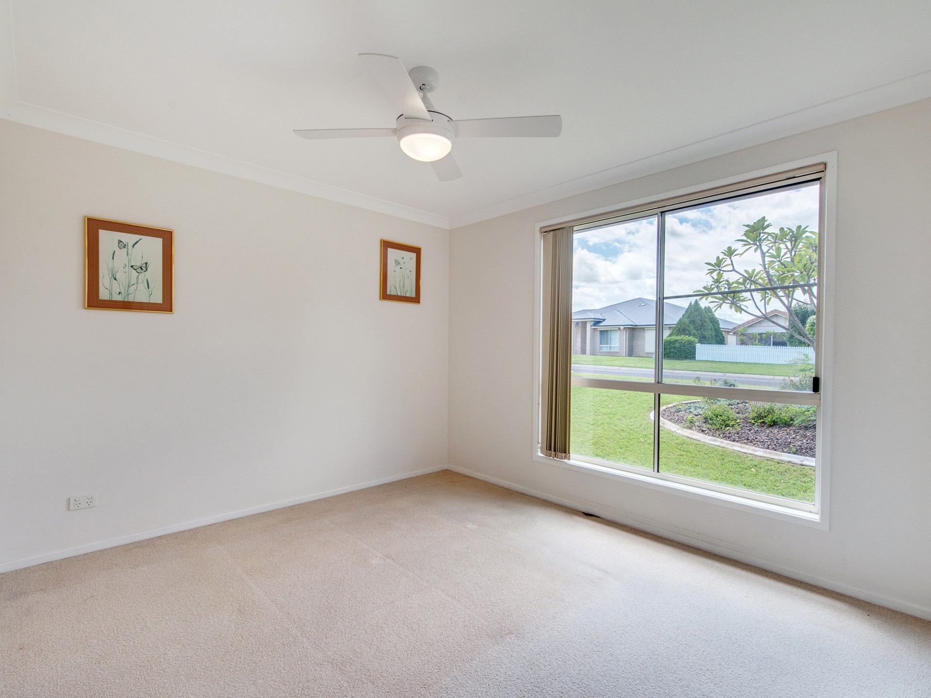 Real Estate in Lowood