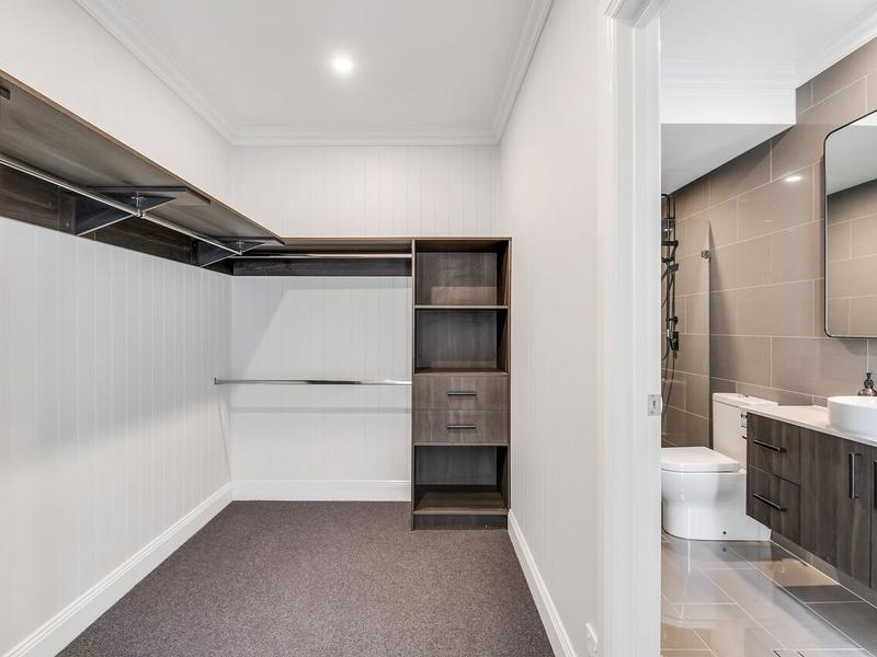 Real Estate in Coorparoo