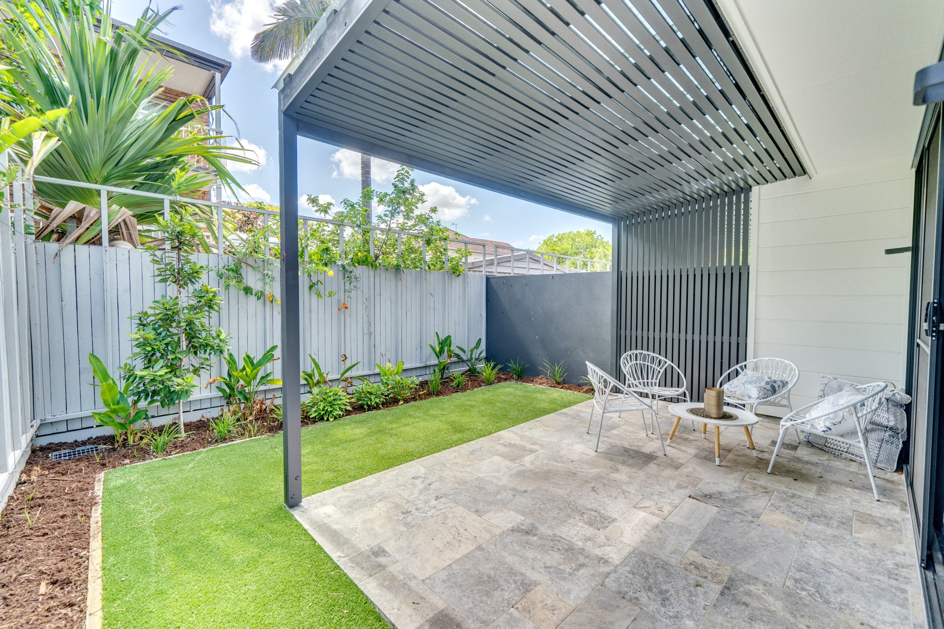 Real Estate in Ascot