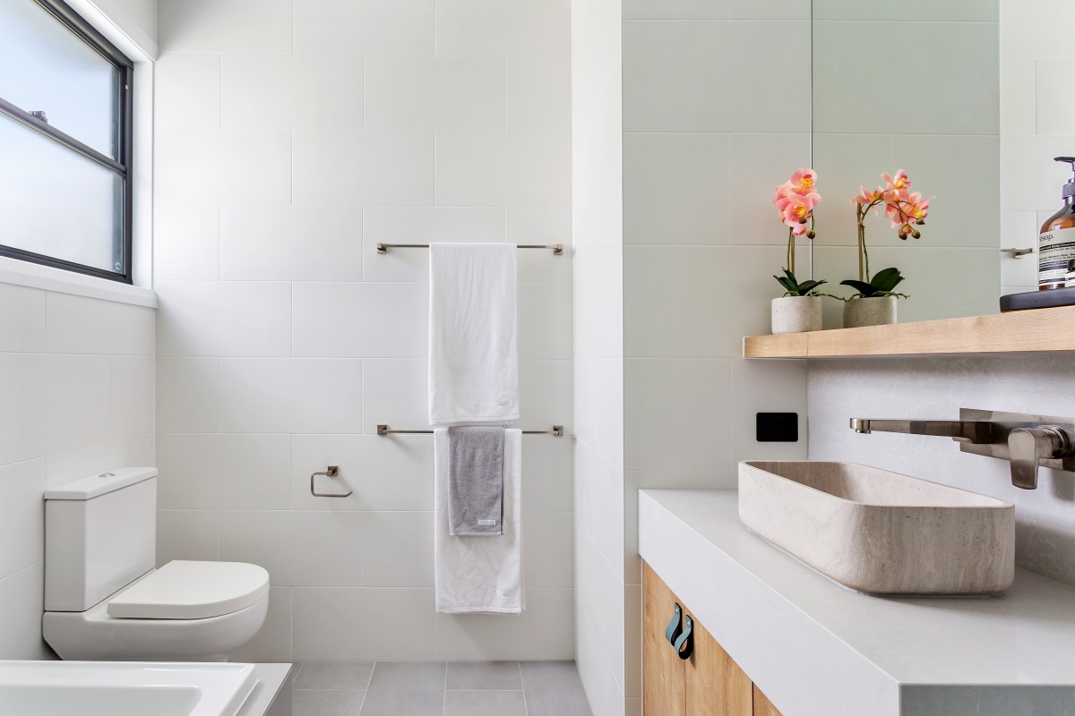 Real Estate in Ascot