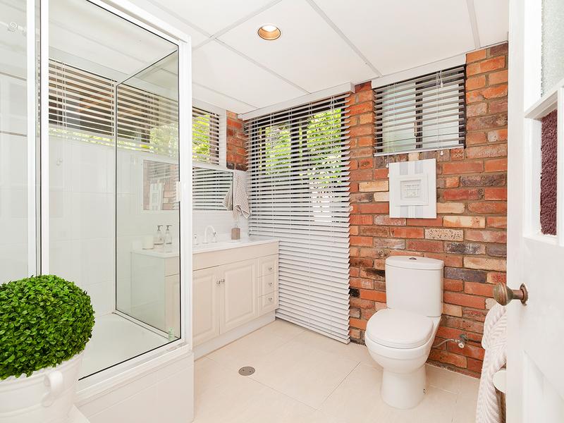 Real Estate in Hamilton