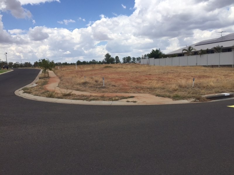 Real Estate in Emerald