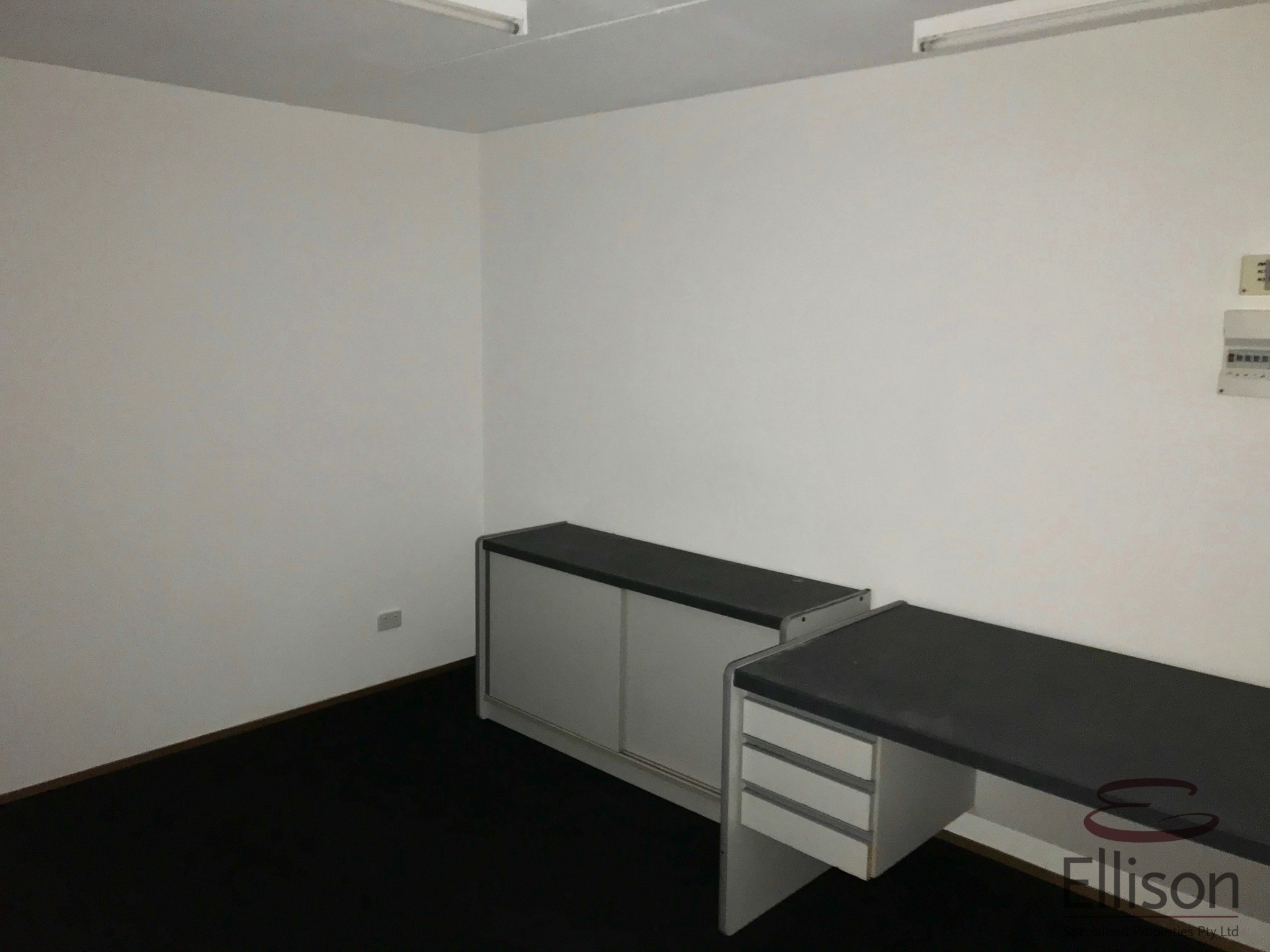 Open for inspection in Oxenford