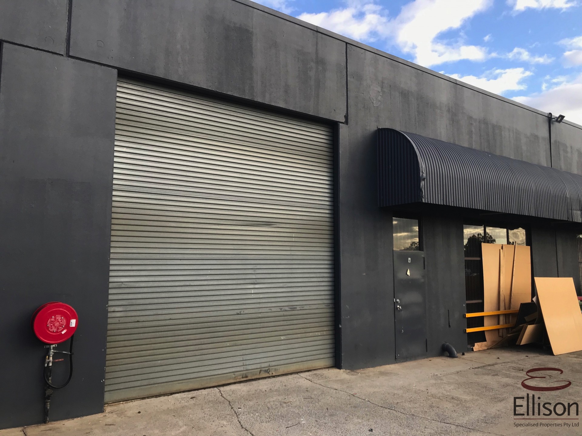 Property For Rent in Slacks Creek