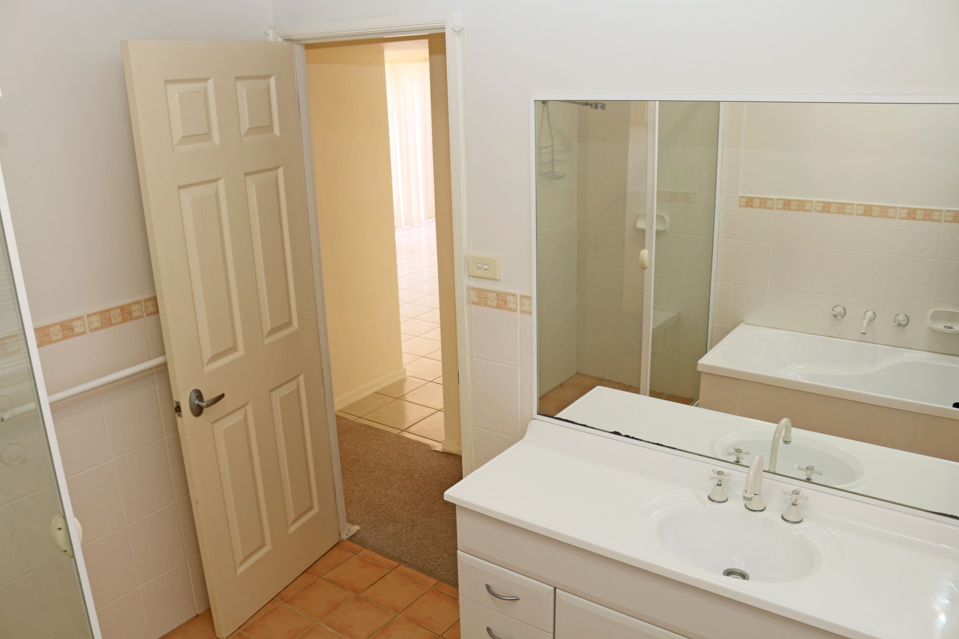 Real Estate in Wadalba