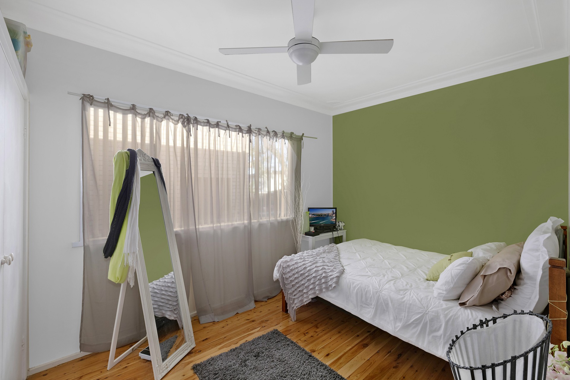 Open for inspection in Toukley