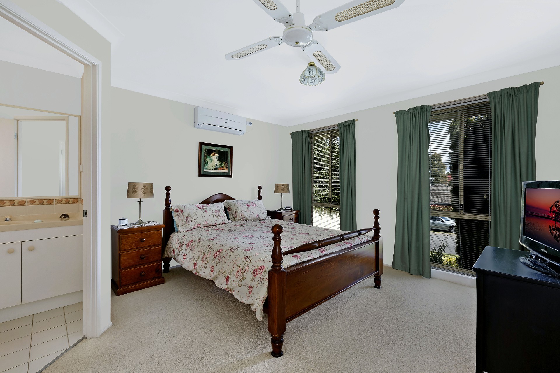 Real Estate in Woongarrah