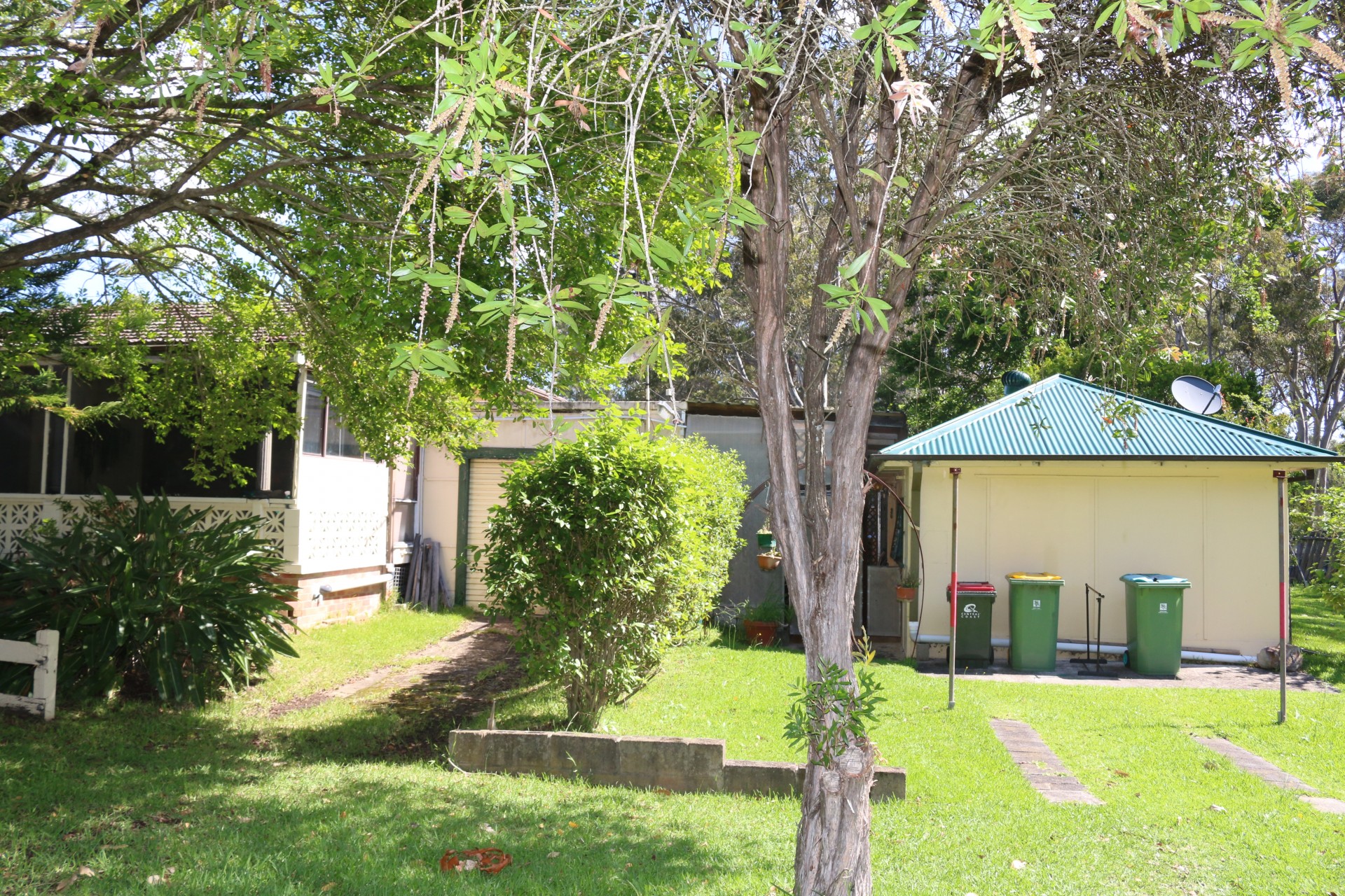 Real Estate in Tuggerawong