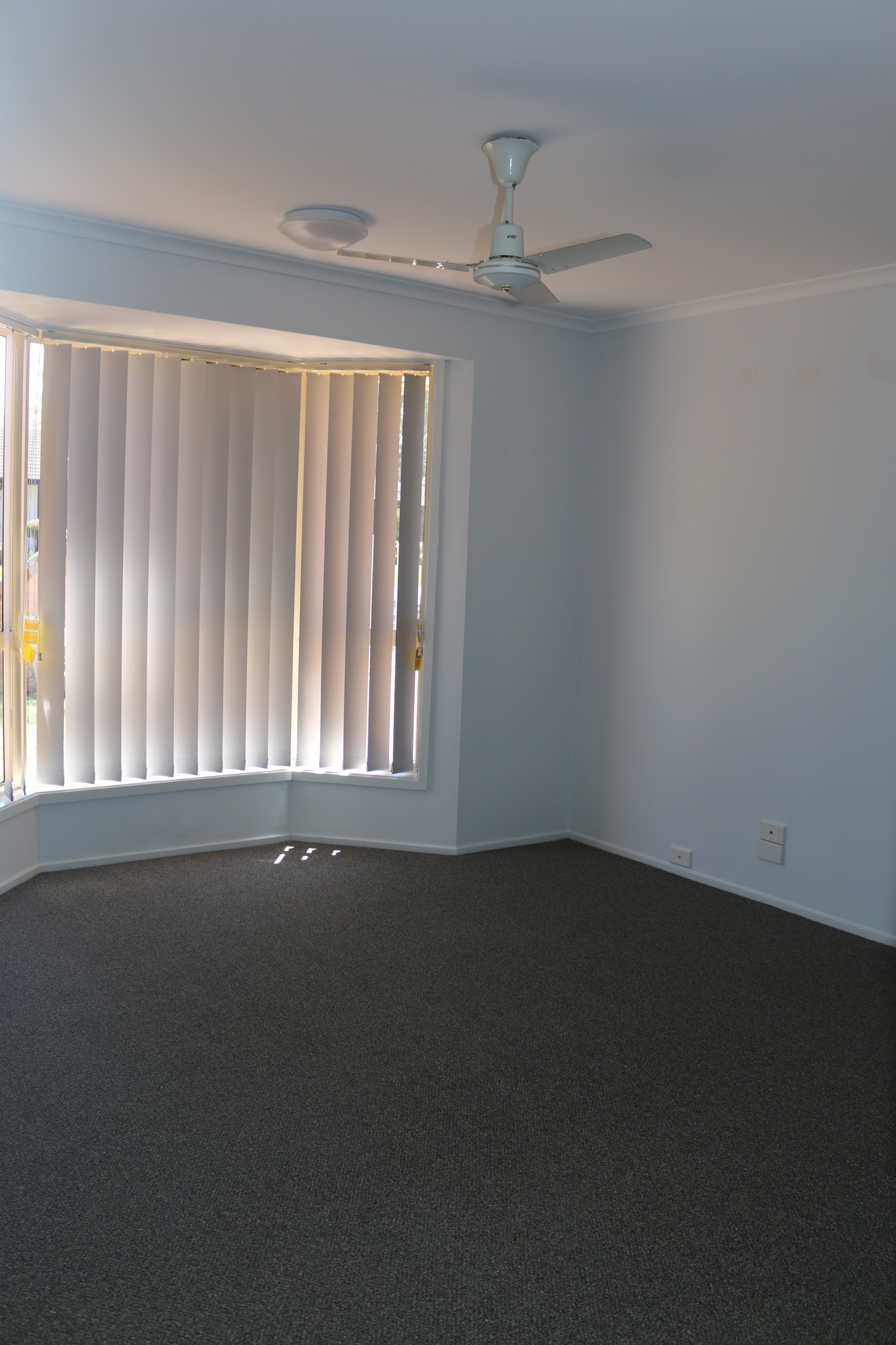 Real Estate in Tuggerawong