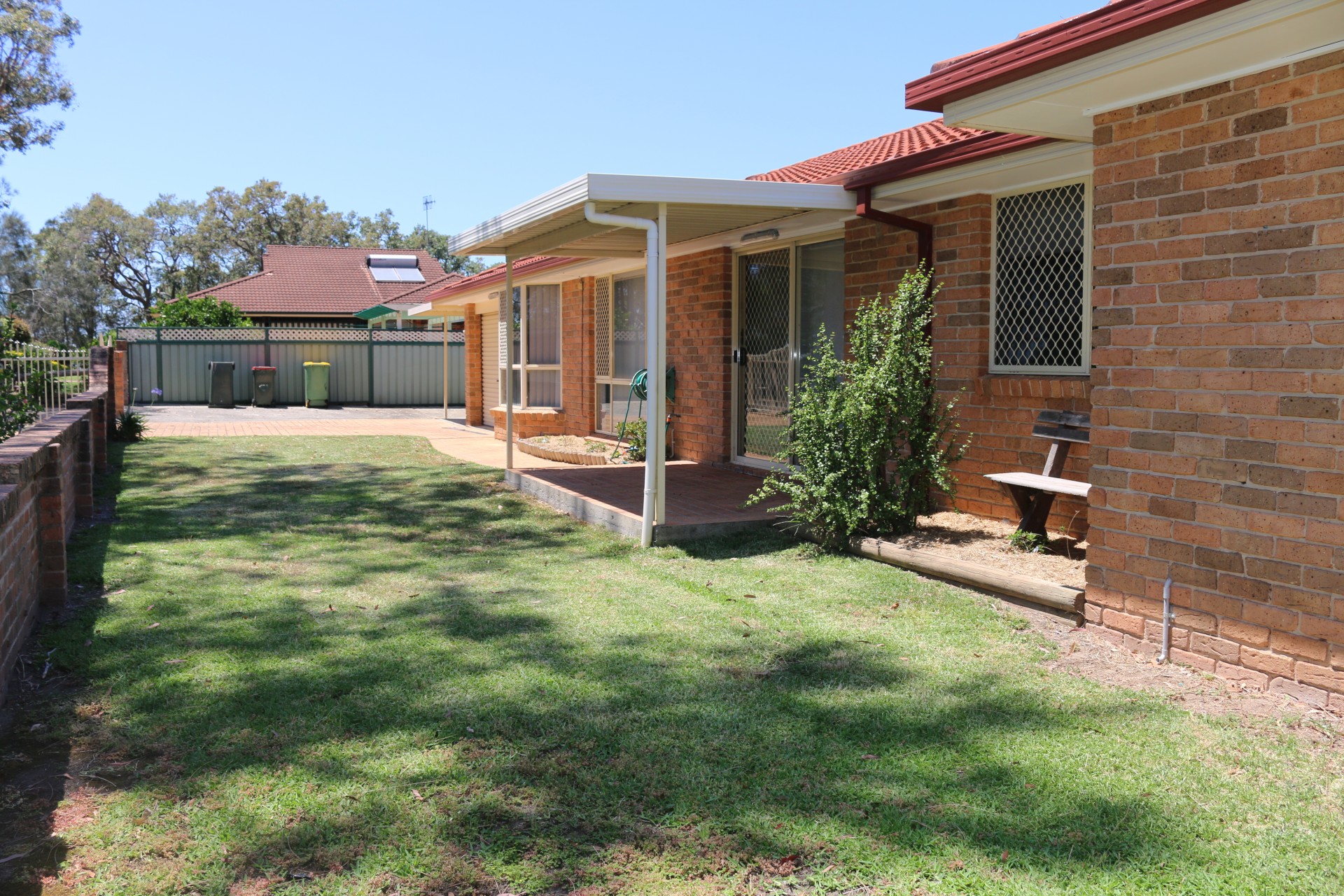 Real Estate in Tuggerawong