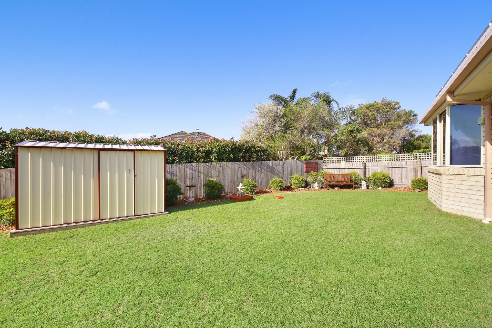 Real Estate in Hamlyn Terrace