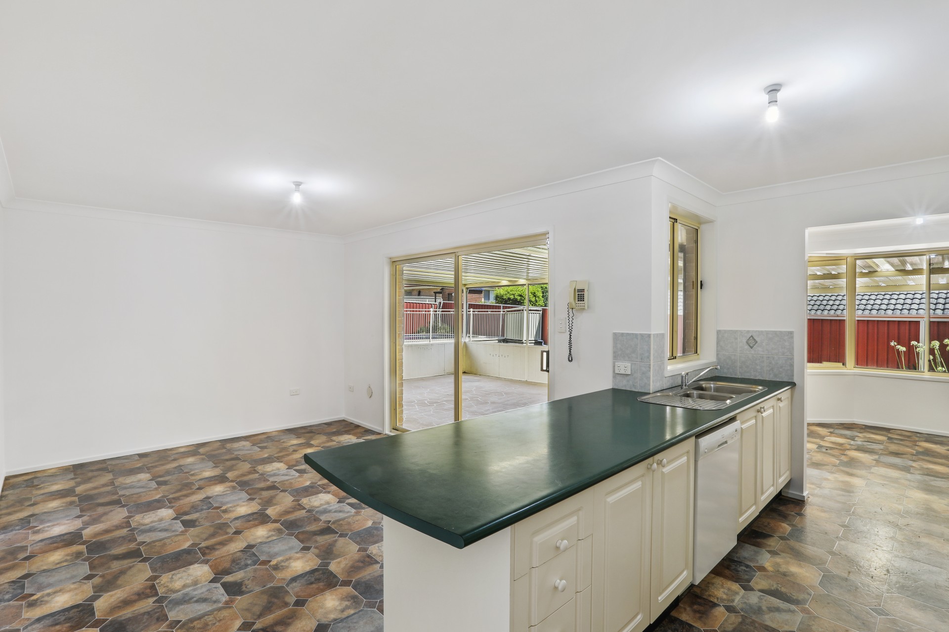 Real Estate in Kanwal