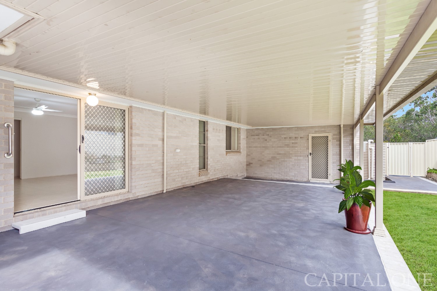 Real Estate in Hamlyn Terrace