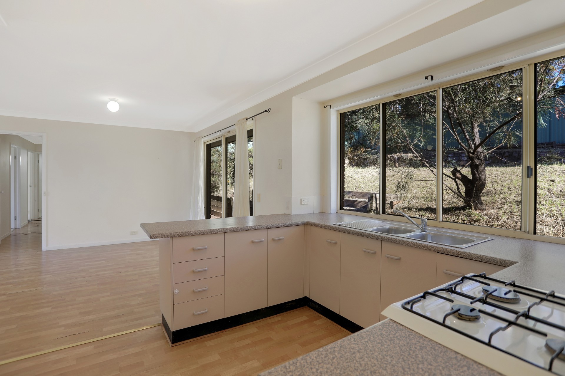 Watanobbi real estate Sold