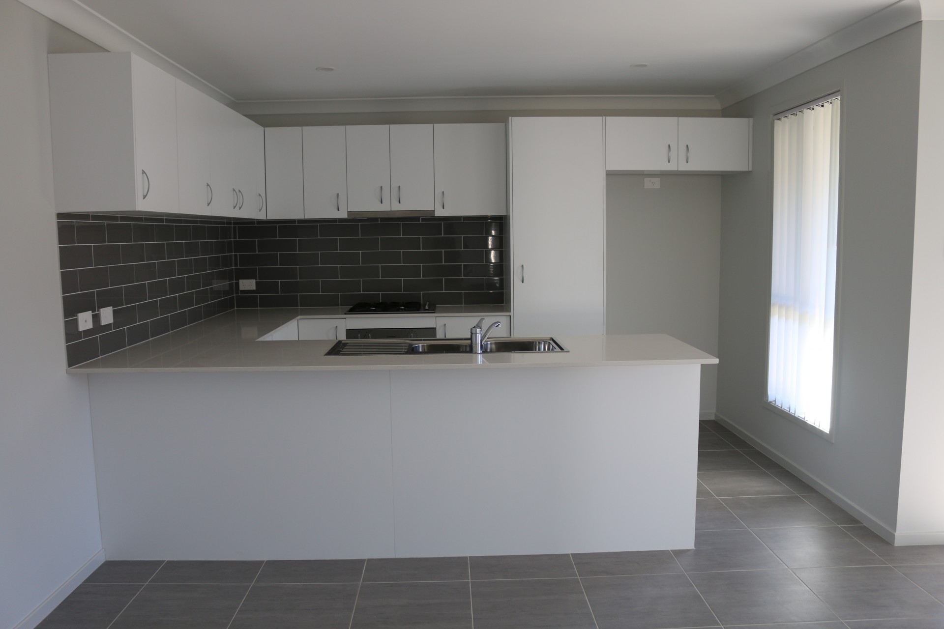 Hamlyn Terrace real estate Leased