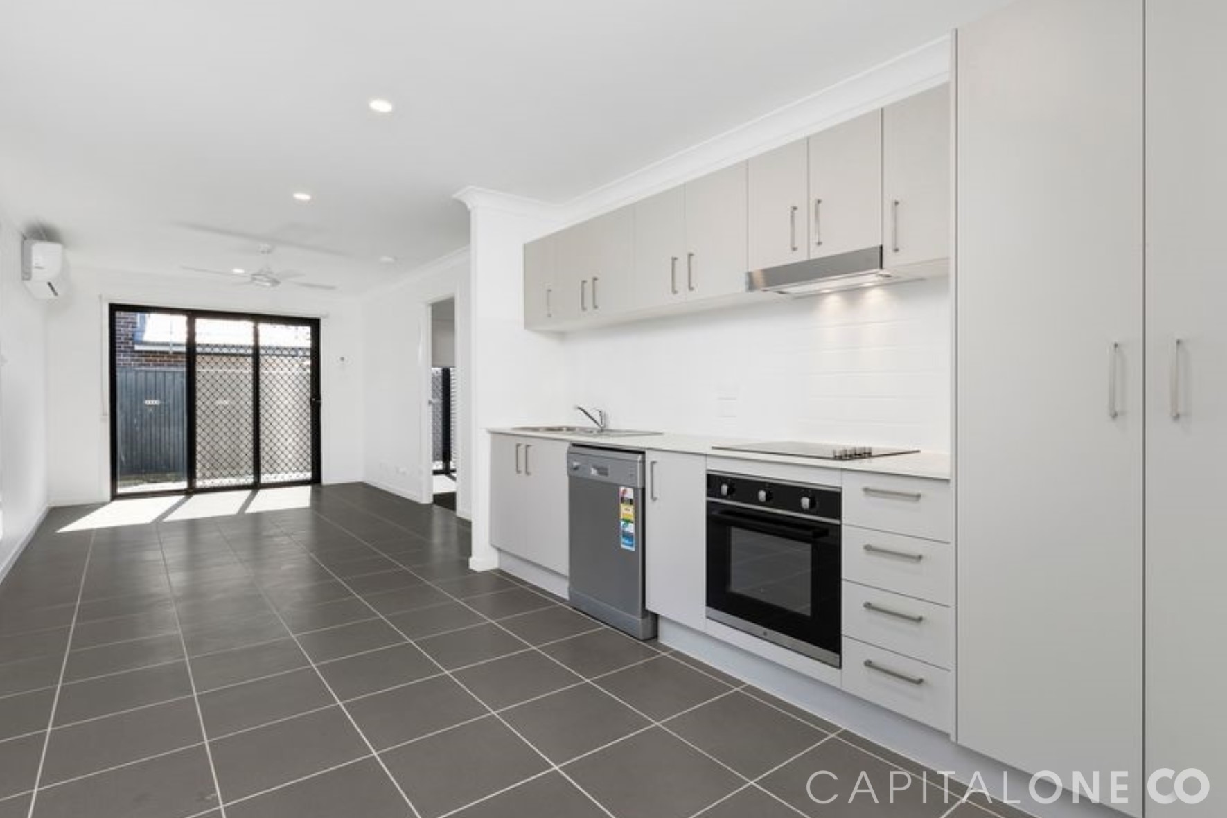 Real Estate in Hamlyn Terrace