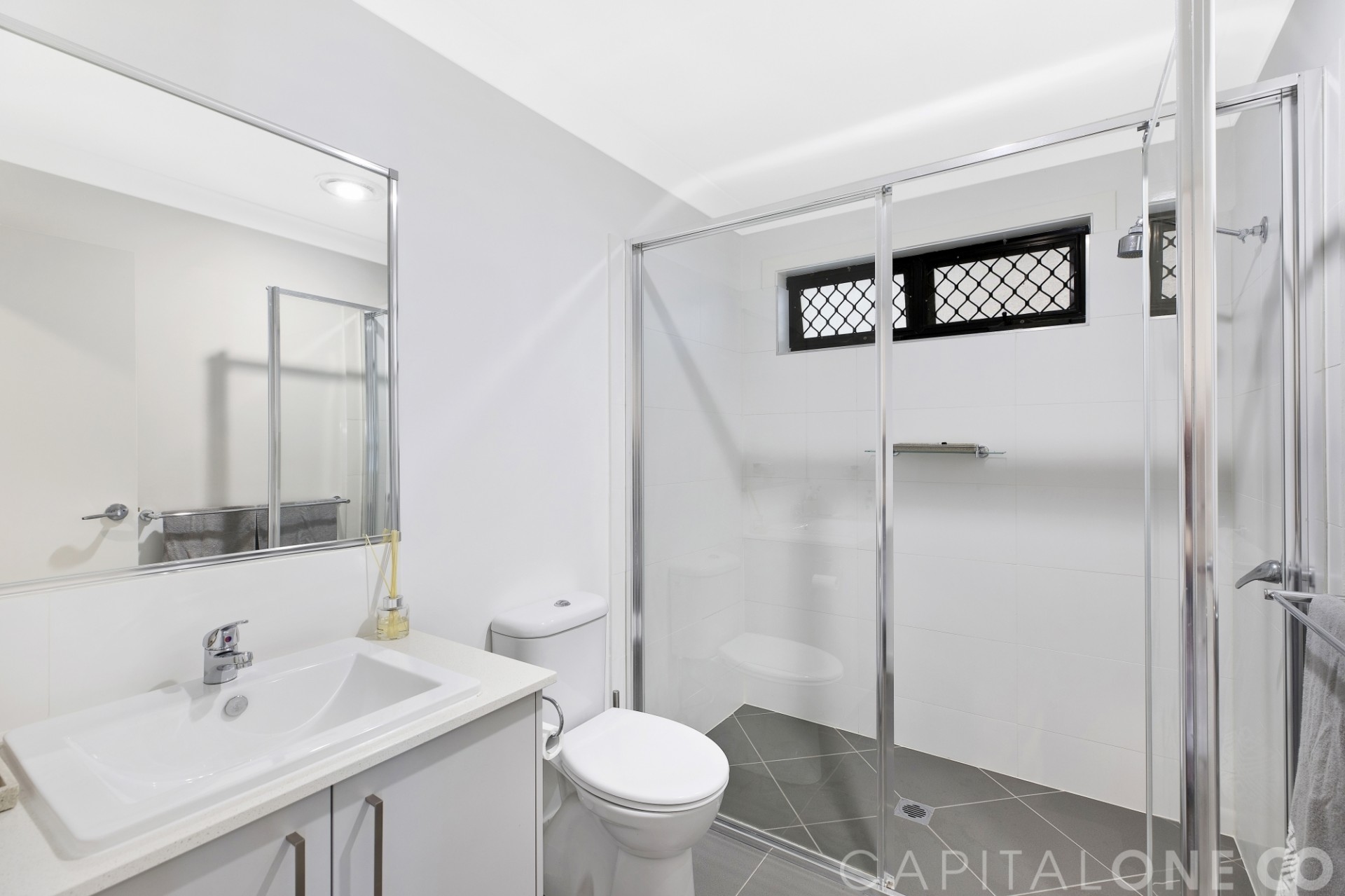 Real Estate in Hamlyn Terrace