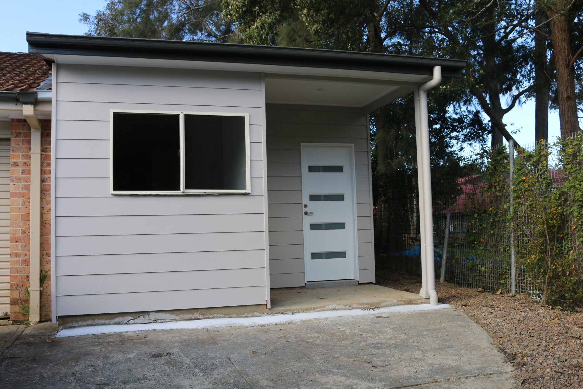 Property Leased in Watanobbi