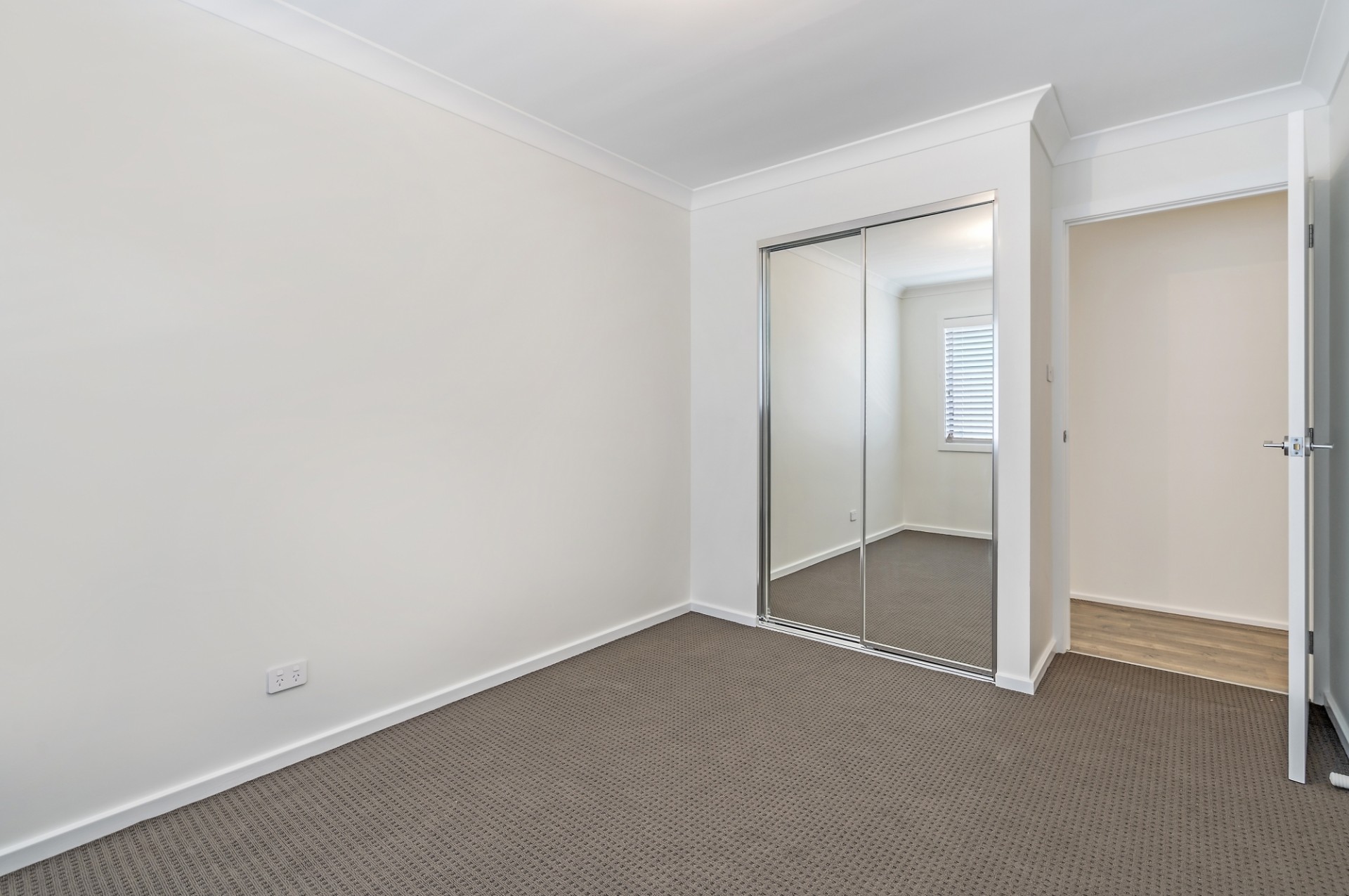 Hamlyn Terrace real estate Leased