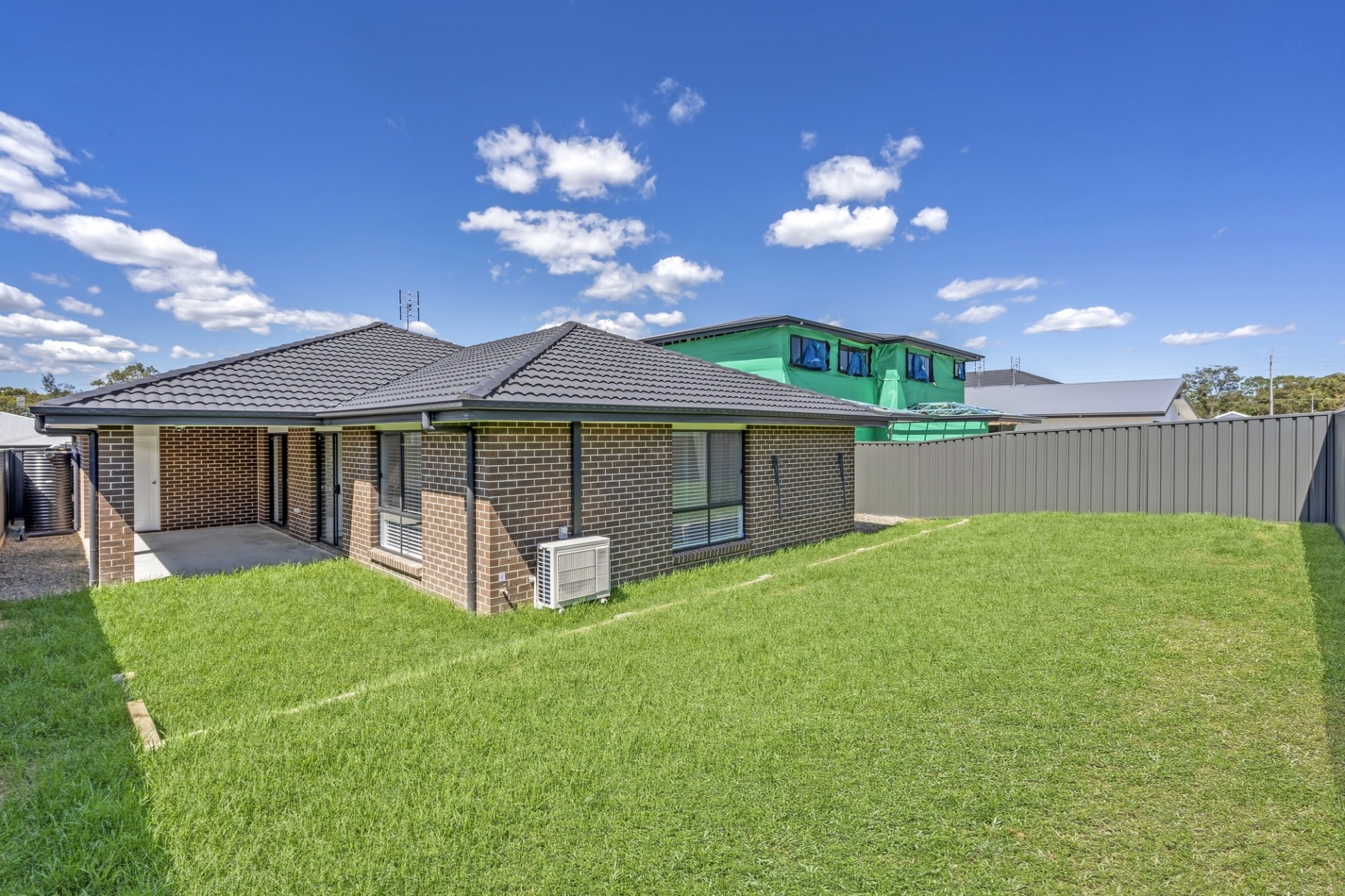 Real Estate in Hamlyn Terrace