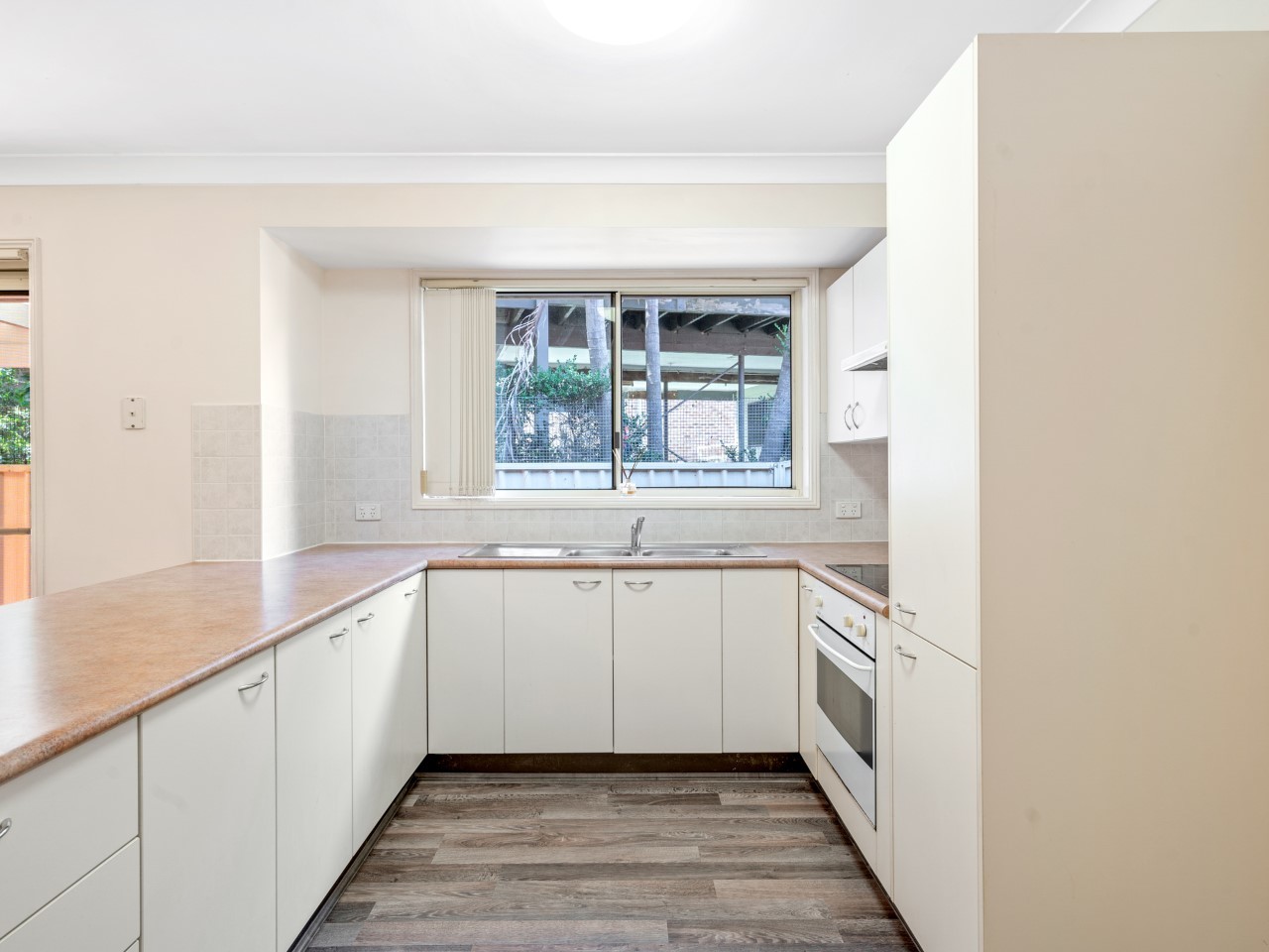 Real Estate in Yarrawonga Park