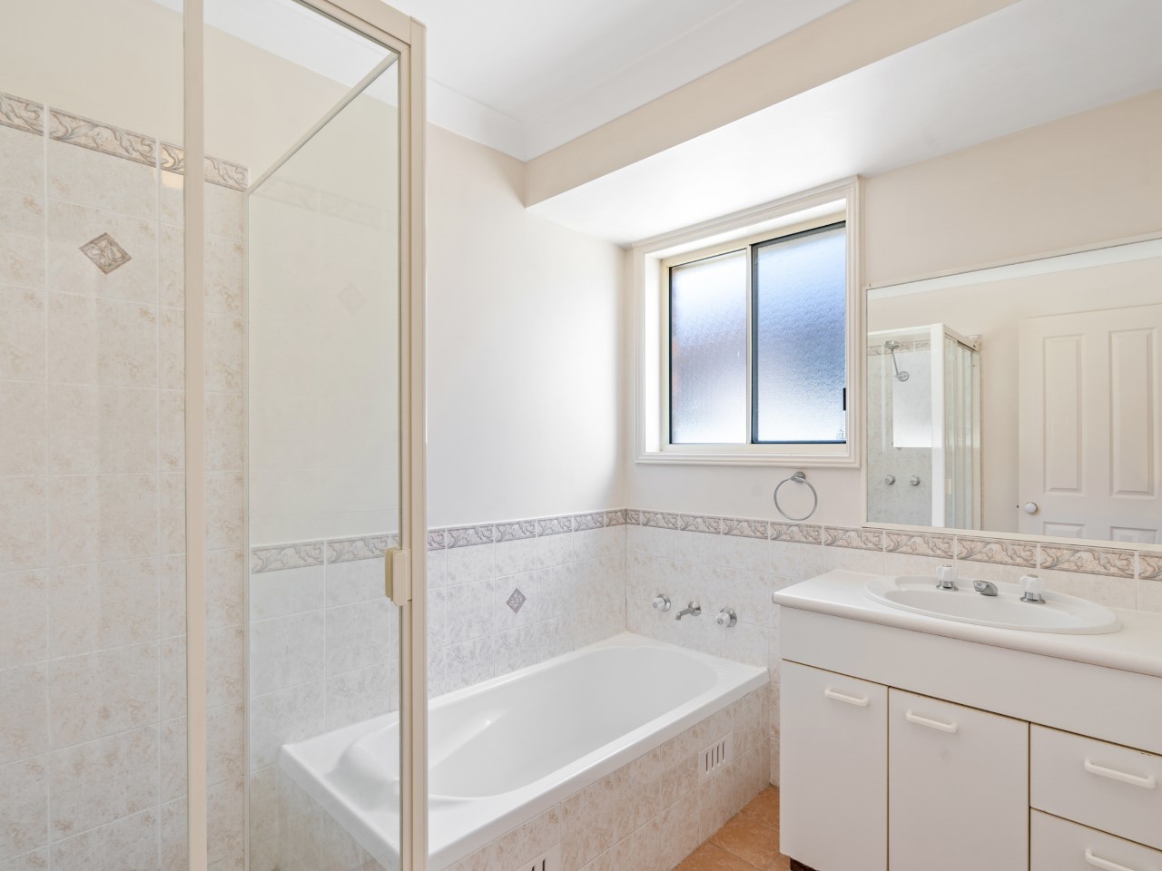 Open for inspection in Yarrawonga Park