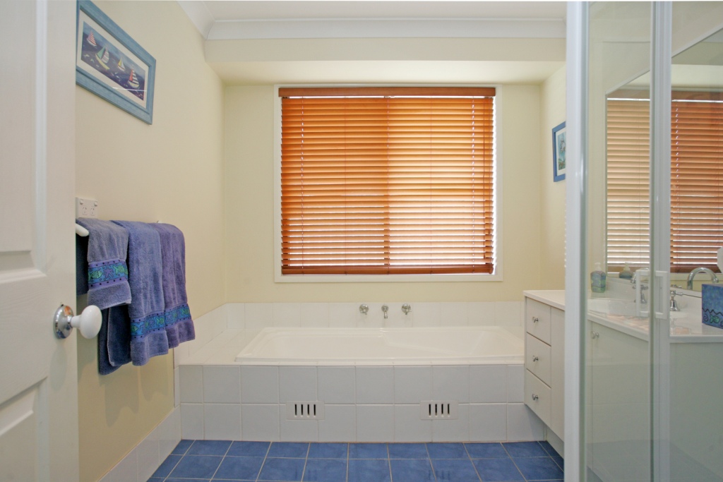 Real Estate in Hamlyn Terrace