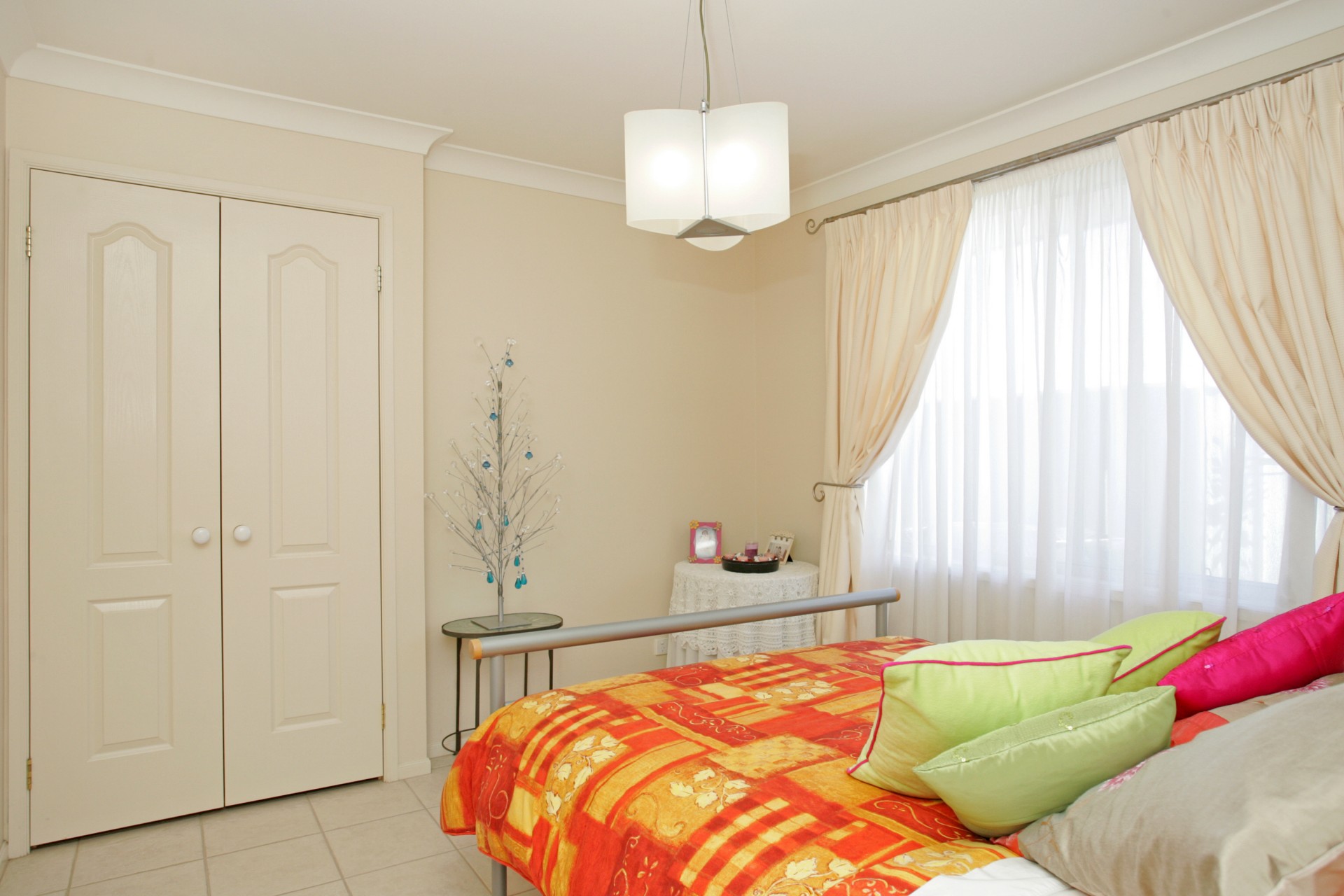 Real Estate in Hamlyn Terrace