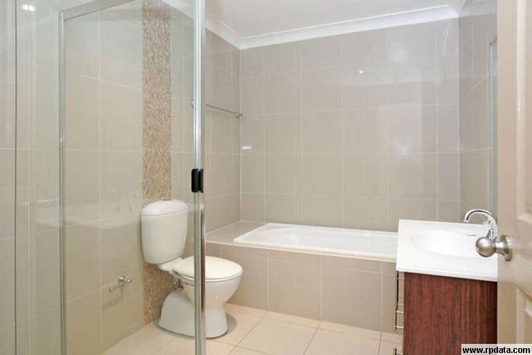 Woongarrah real estate Leased