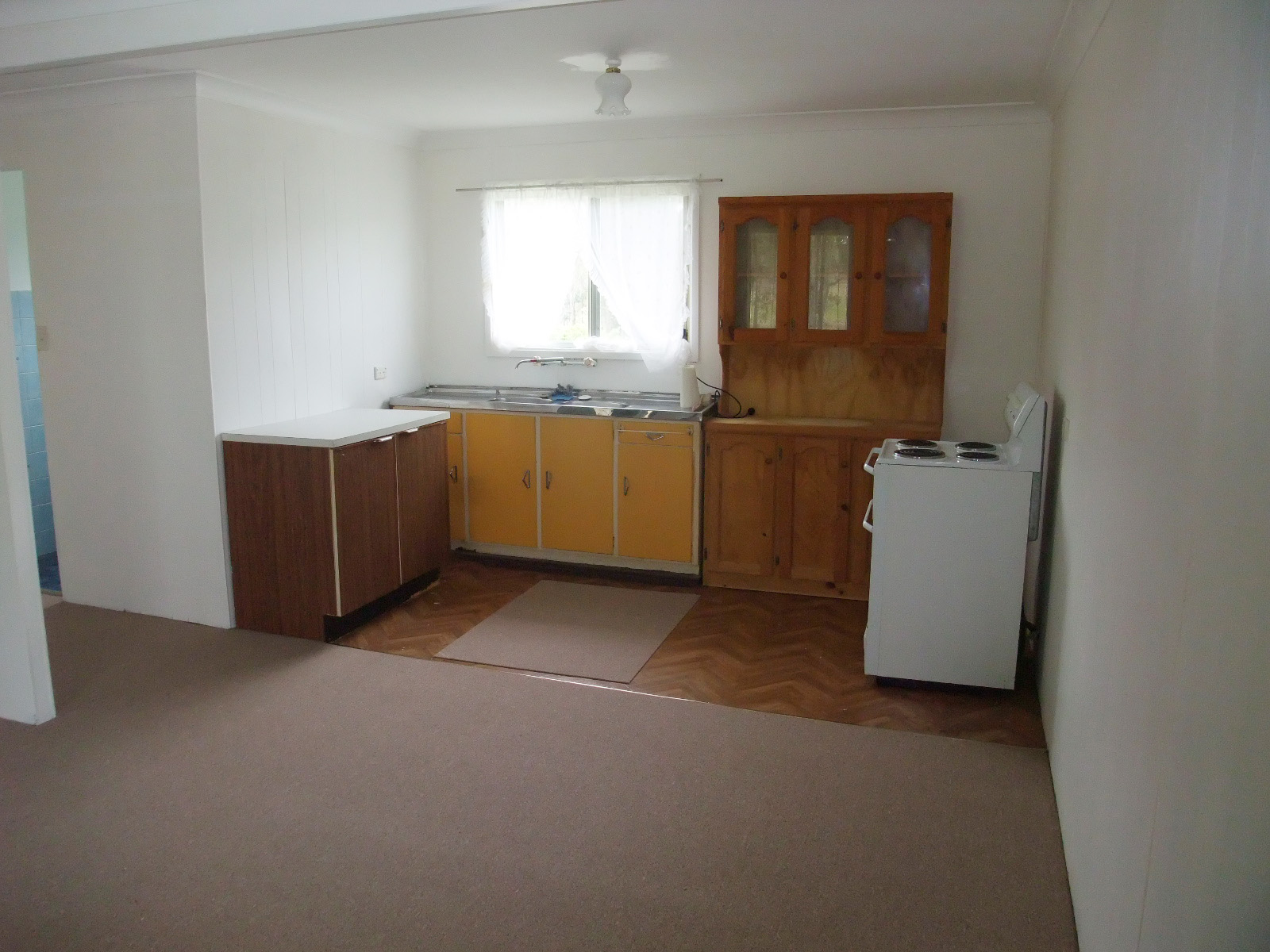 Open for inspection in Tuggerawong