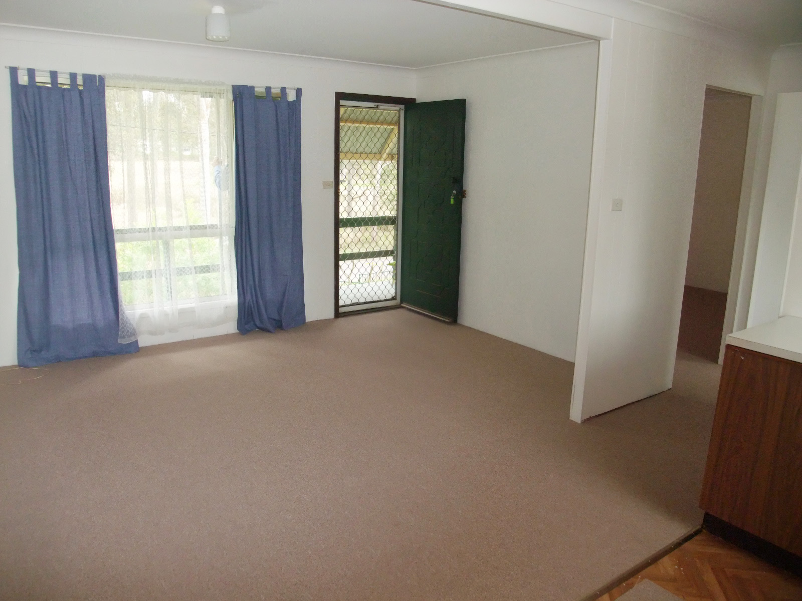 Tuggerawong real estate Sold