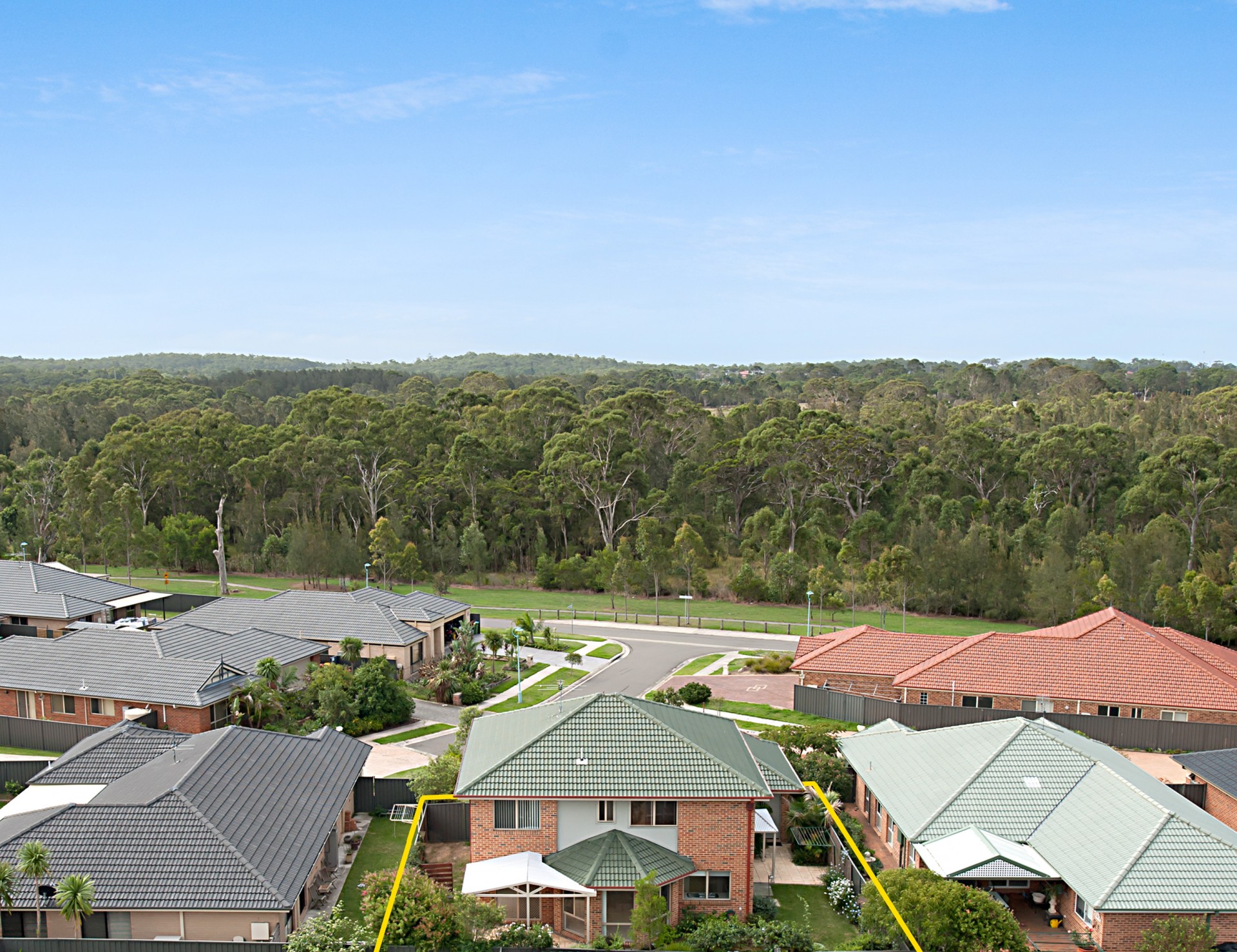 Real Estate in Hamlyn Terrace