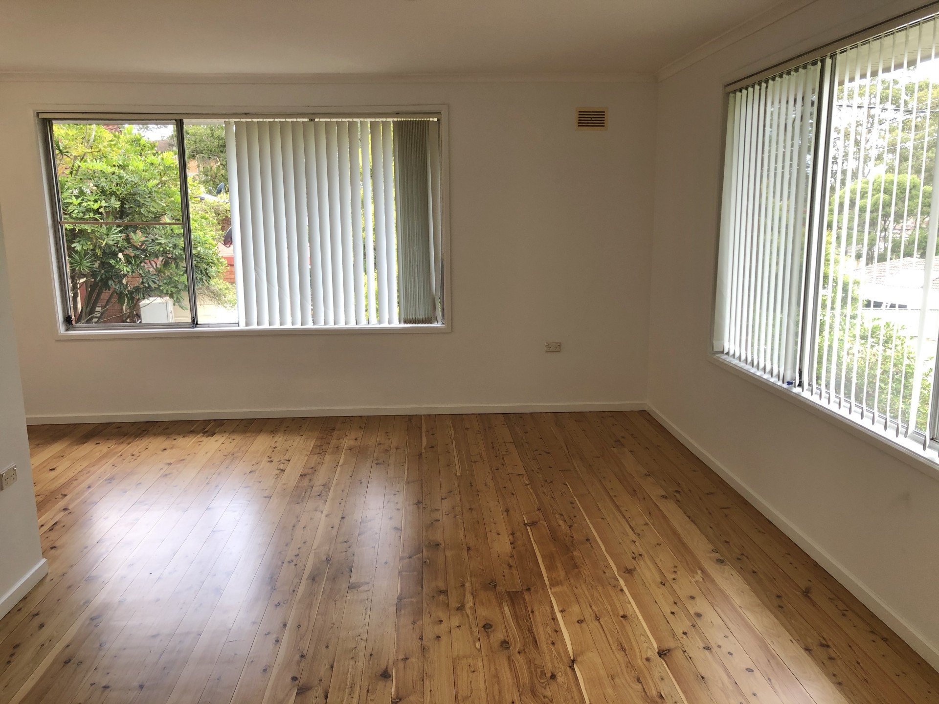 Real Estate in Watanobbi