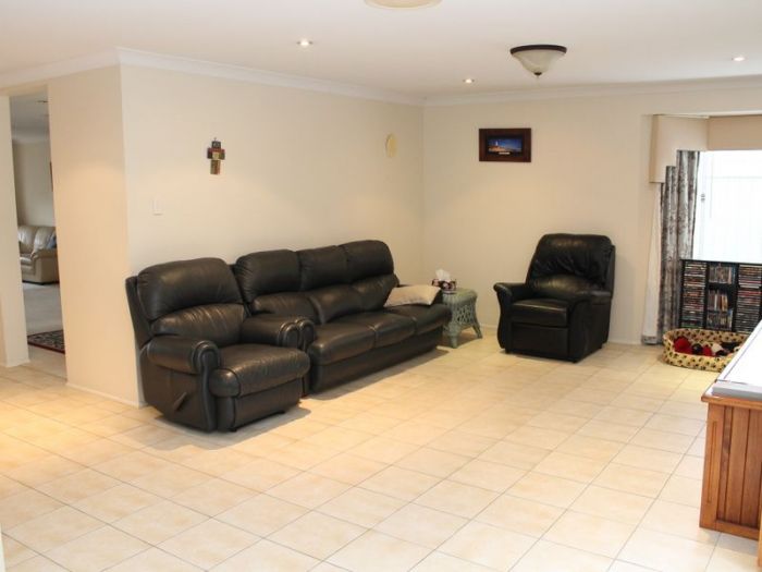 Open for inspection in Hamlyn Terrace