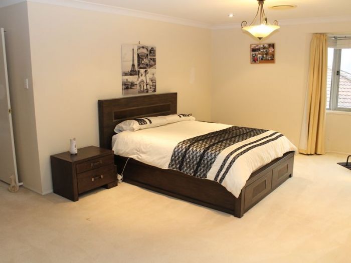 Real Estate in Hamlyn Terrace