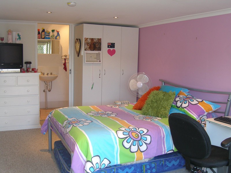 Real Estate in Greenwell Point