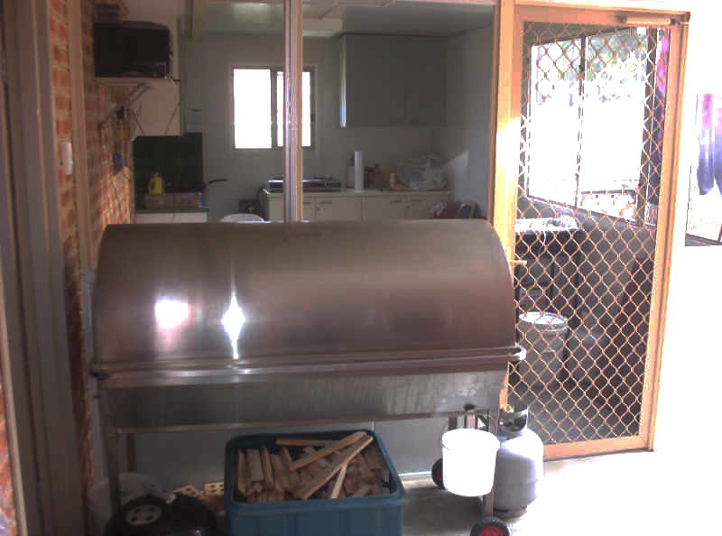 BBQ area & outdoor kitchenette
