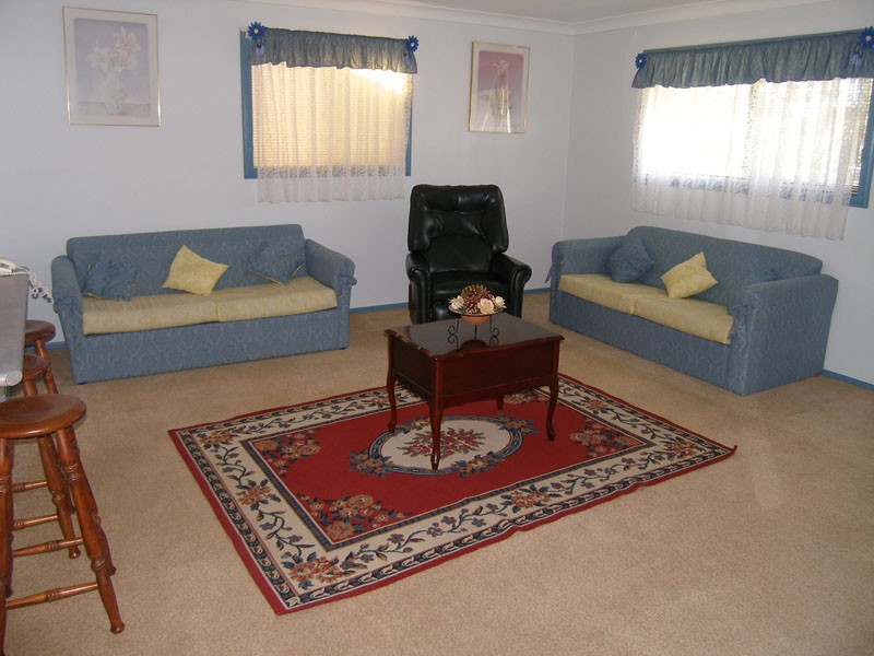 Lounge room