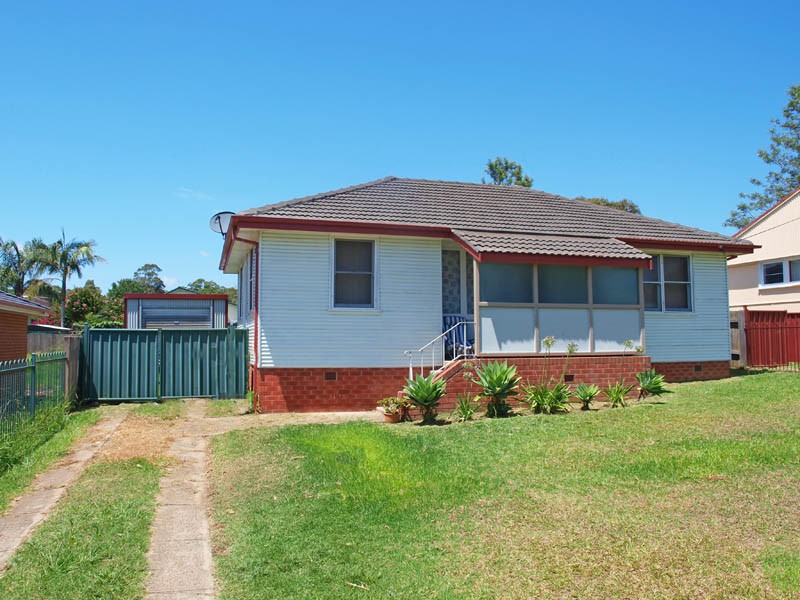 front view from driveway