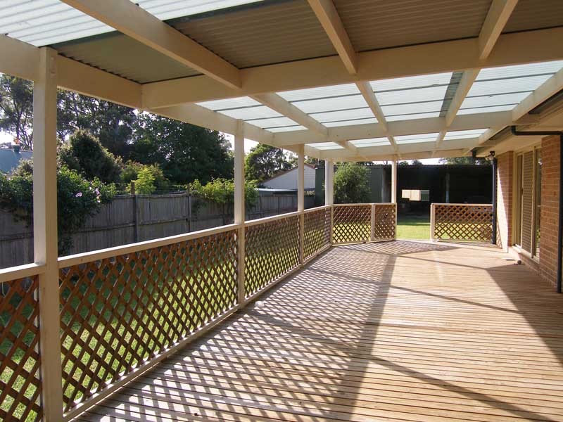 Pergola/entertainment area