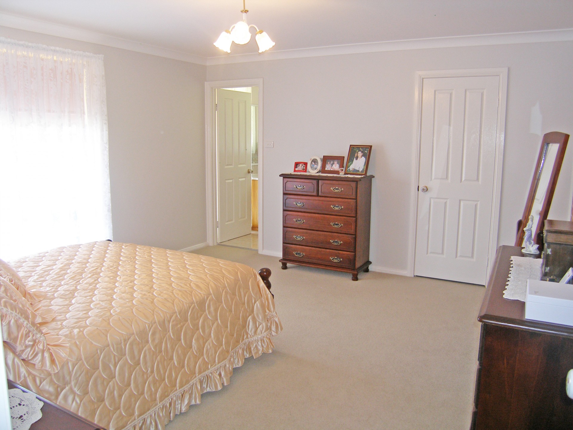 Main bedroom