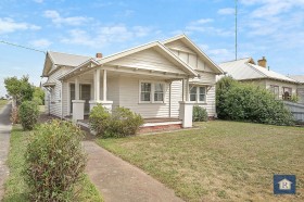 Property in Colac - Sold for $437,965